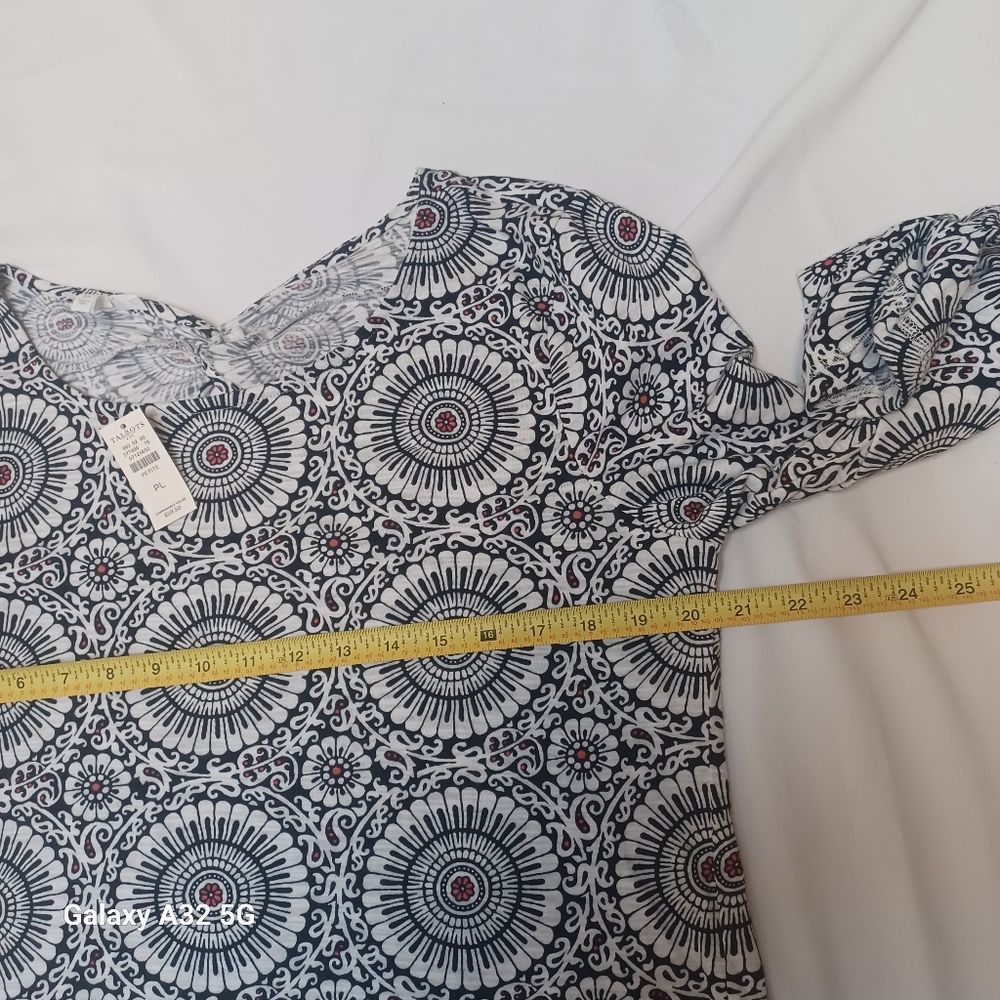 T by Talbots New Women Size LP Black and White Geometric Blouse - Picture 10 of 12